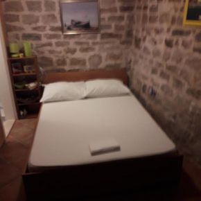 Гостиница room Ami  Каштел Камбеловац